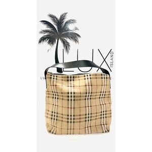 LUX ISLAND | Burberry Suede Hobo Bag